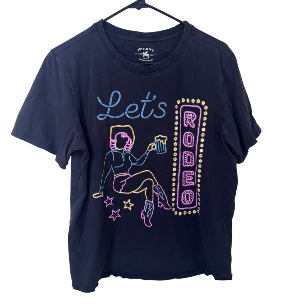 Idyllwind by Miranda Lambert Let's Rodeo Graphic distressed Tee - Size M